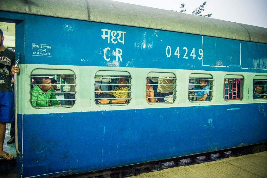 L'esperienza dei treni indiani.